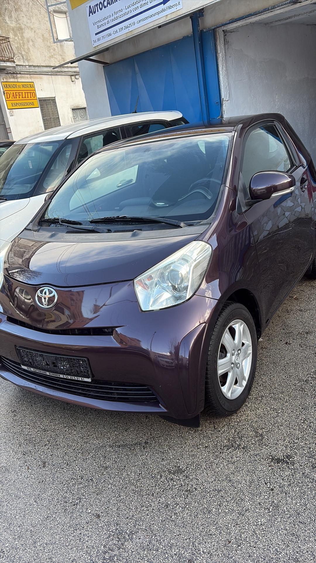 Toyota iQ 1.0