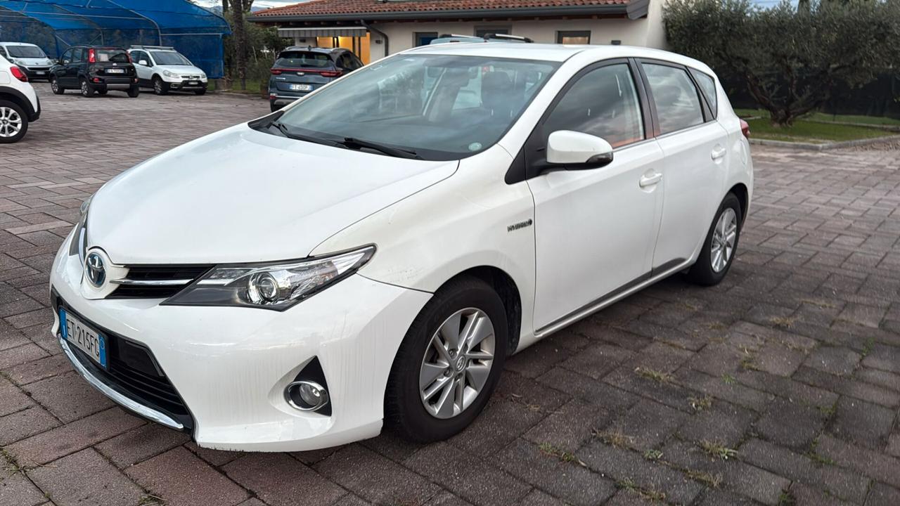 Toyota Auris 1.8 Hybrid 5 porte