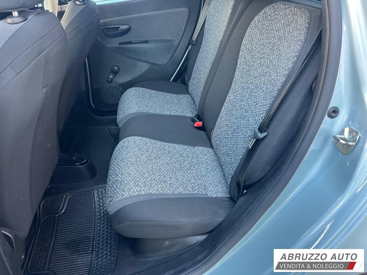 LANCIA - Ypsilon - 1.0 FireFly 5p. S&S Hybrid Oro