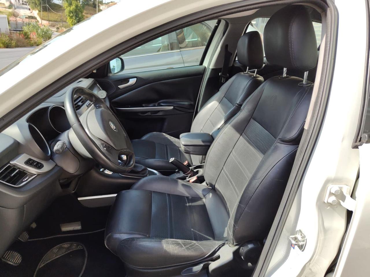 Alfa Romeo Giulietta 1.6 JTD 105 CV Exclusive