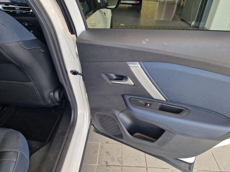 CITROEN E-C4 - E-C4 100kW Shine