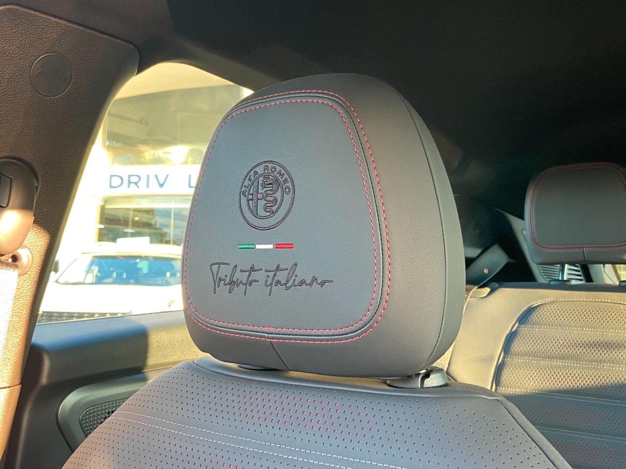 Alfa Romeo Tonale 1.5 mhev Tributo Italiano 160 CV KM 0