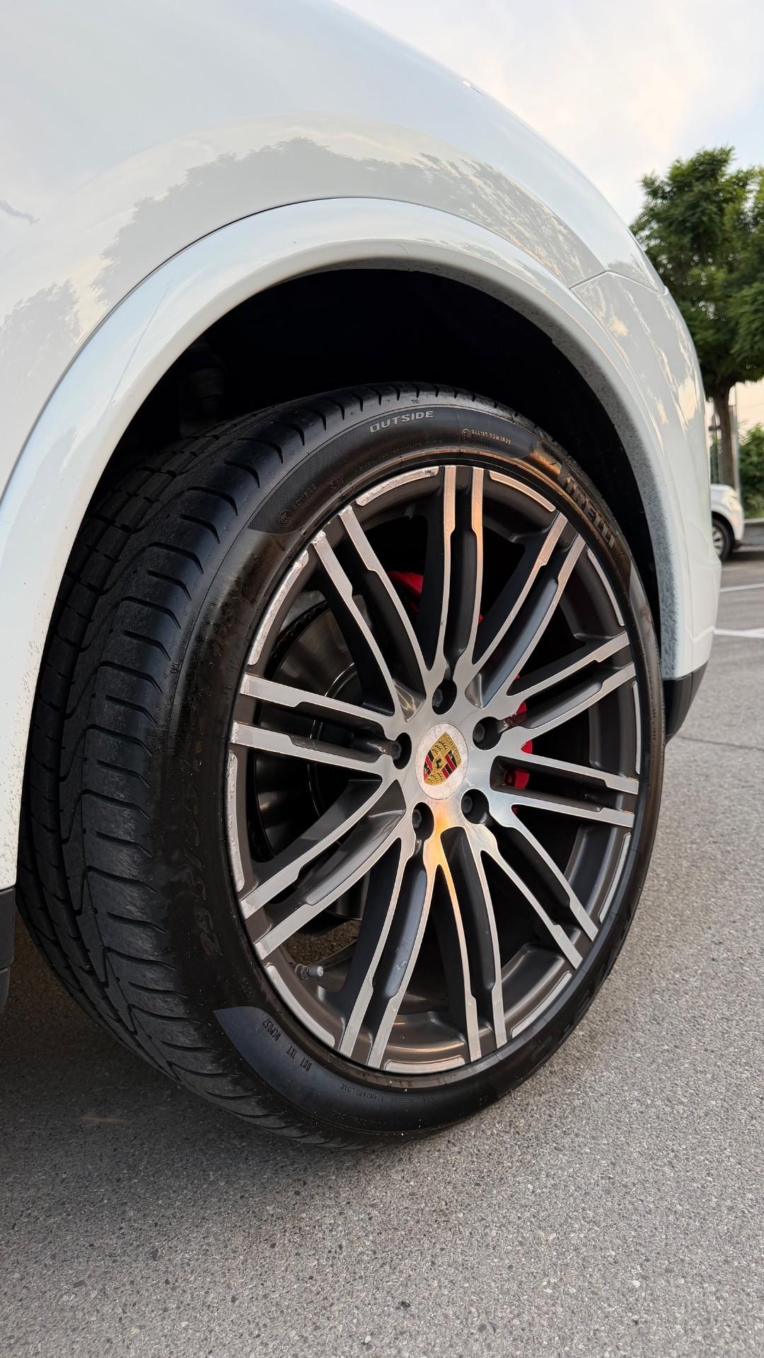 Porsche Cayenne 3.0 Diesel Platinum Edition