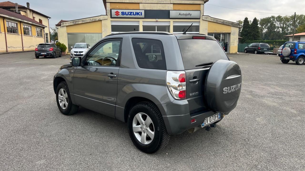 Suzuki Grand Vitara 1.9 DDiS 3p. Special Edition