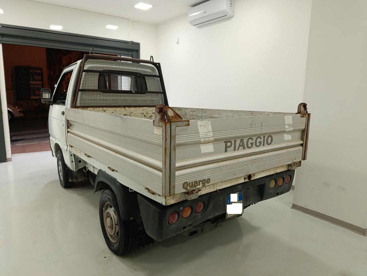 Piaggio Quargo 700 diesel cassone ribaltabile