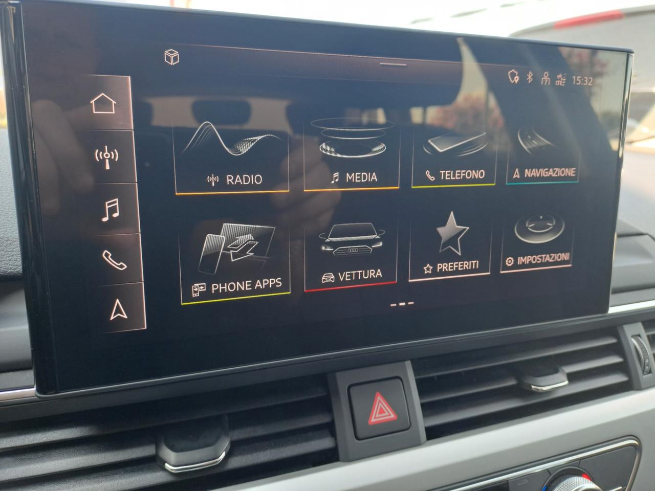 Audi A4 30 TDI/136 CV S tronic Business Advanced
