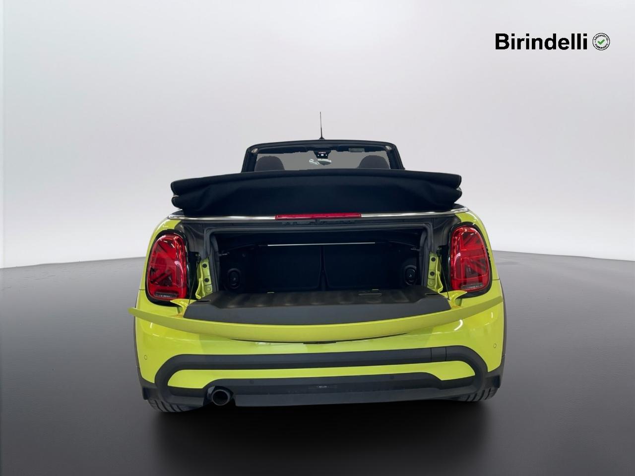 MINI Mini Cabrio (F57) - Mini 1.5 Cooper Classic Cabrio
