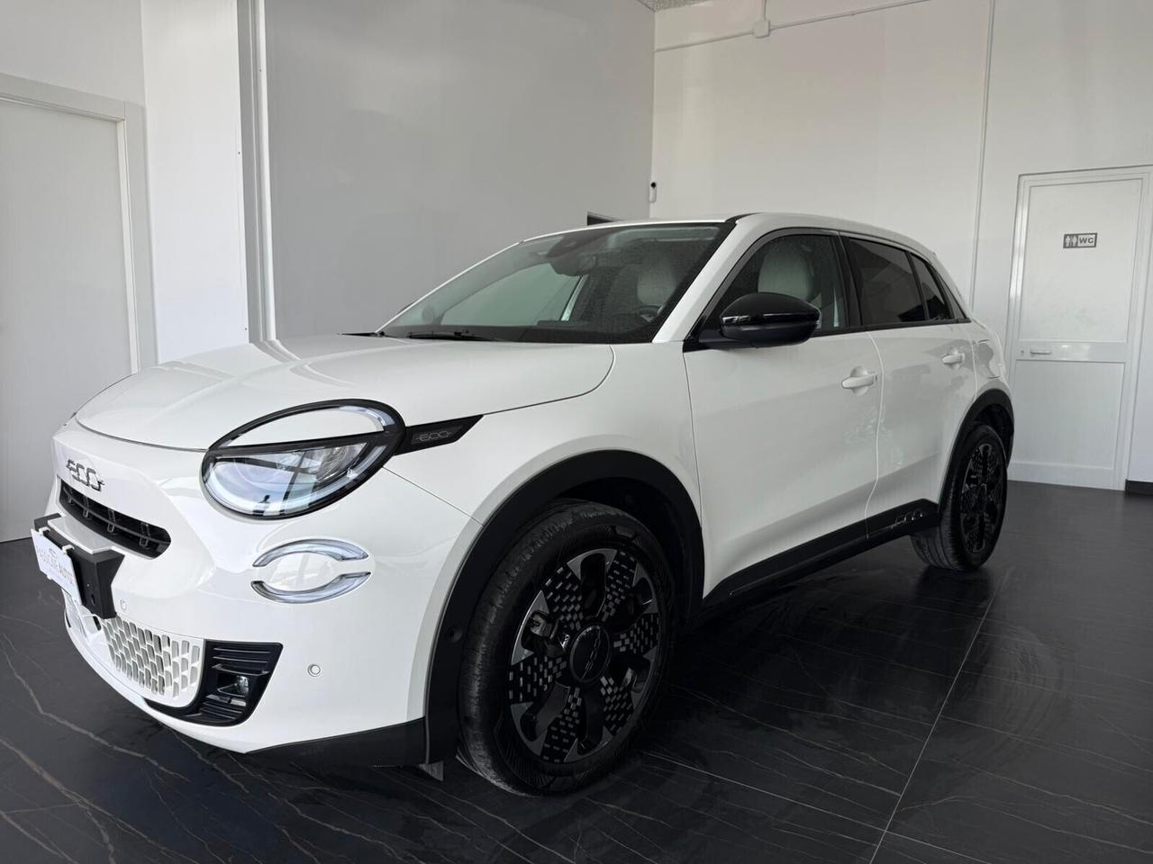 Fiat 600 Hybrid 100 CV DCT MHEV La Prima