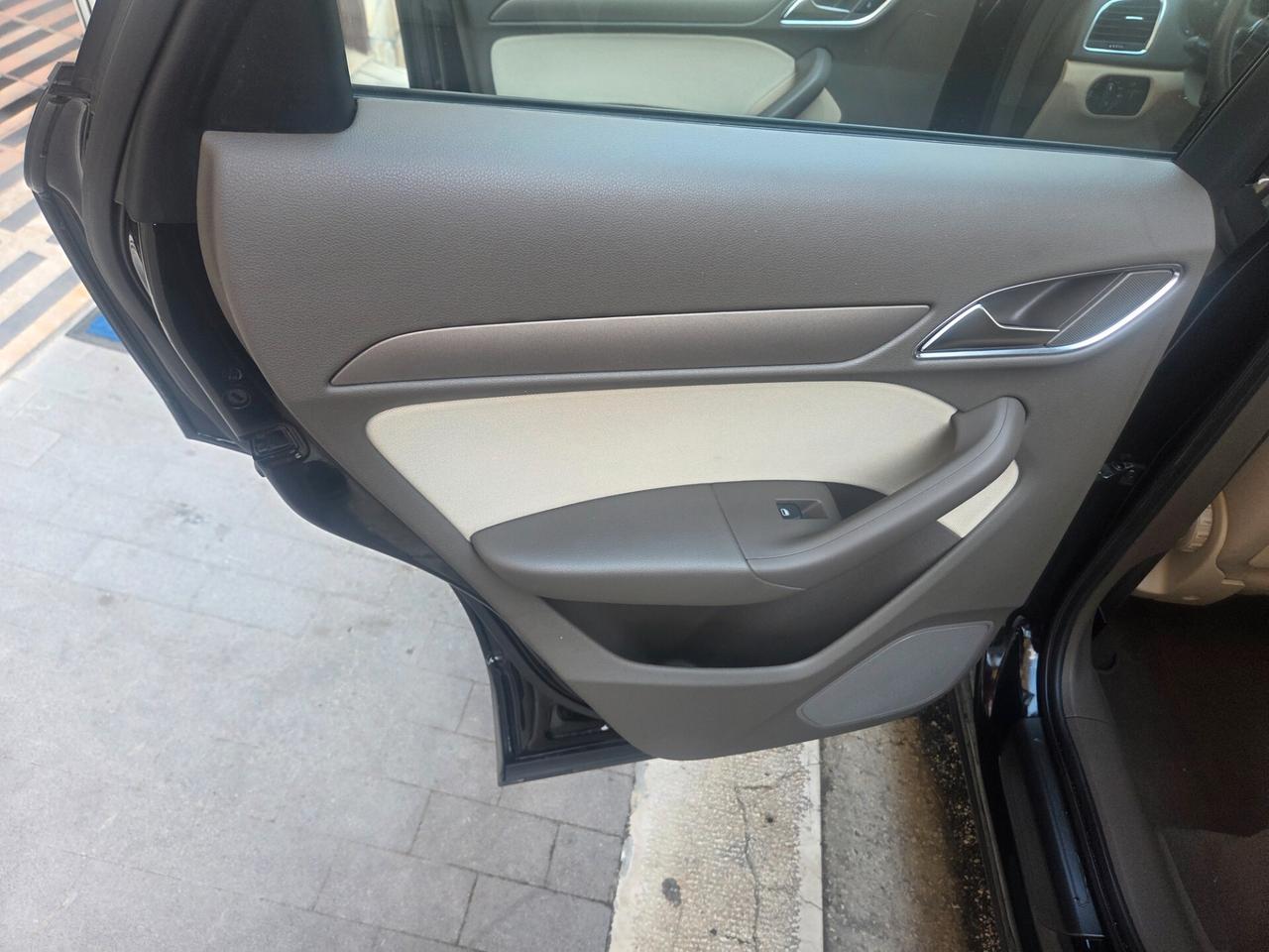 AUDI Q3 ANNO 2014 2.0 TDI 140 CV LED NAVI KMCERTIF