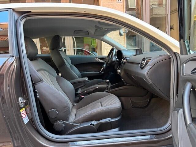 Audi A1 1.6 TDI 105 CV - Ambition - A 1