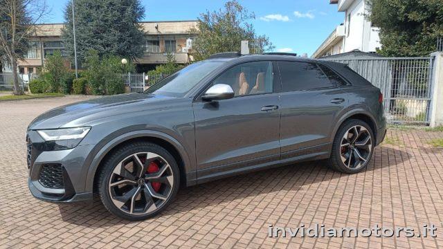 AUDI RS Q8 TFSI V8 quattro tiptronic