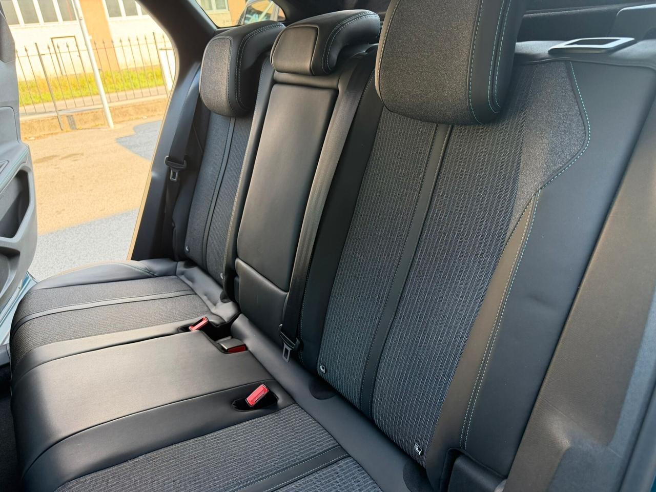 Peugeot 3008 1.5 BlueHDi 130 EAT8 Allure Pack