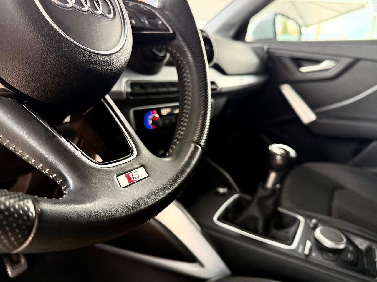 AUDI Q2 1.6 TDI S LINE Edition*LED*NAVI