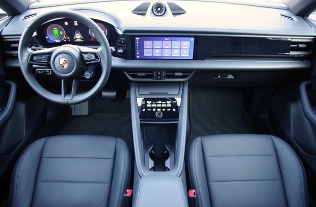 PORSCHE Macan Ev 265KW (360HP)
