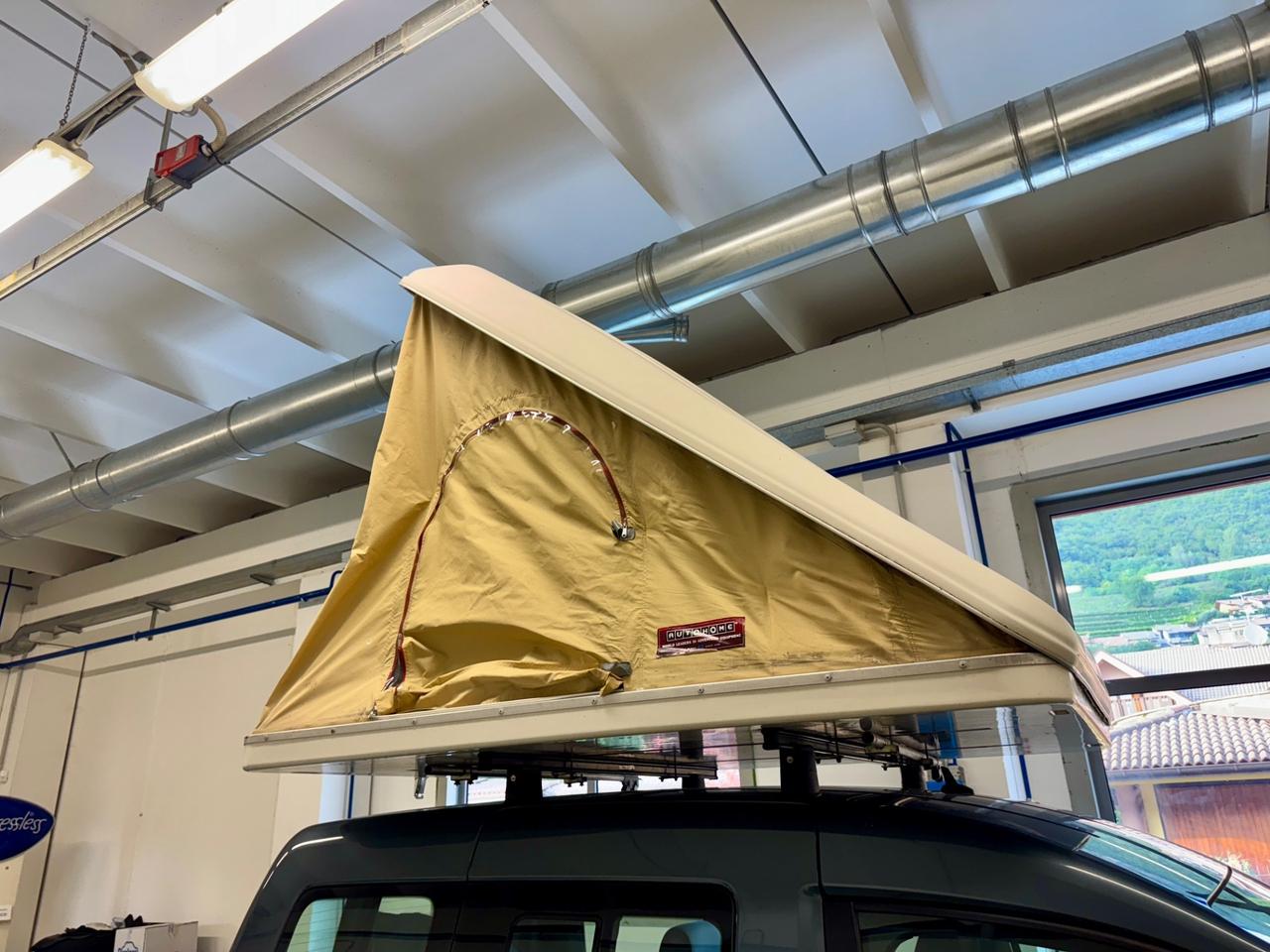 Volkswagen Caddy CALIFORNIA - TENDA GANCIO TRAINO