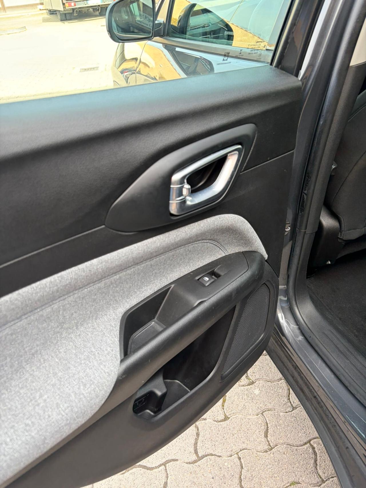 Jeep Compass 1.6 Multijet II 2WD S