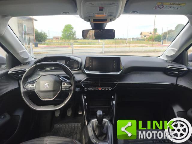PEUGEOT 208 1.2 PURETECH
