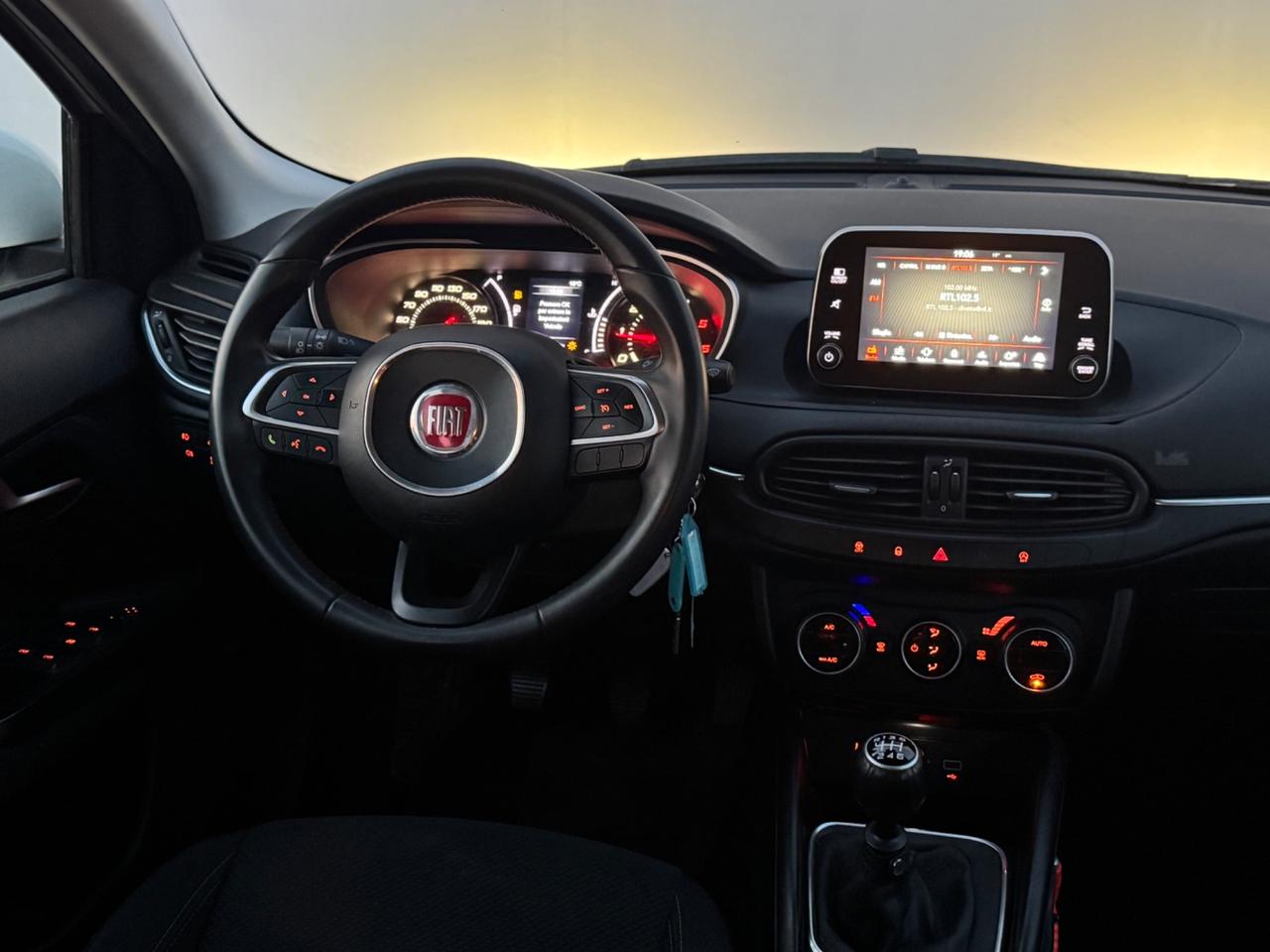 FIAT TIPO 1.6 MJT LOUNGE