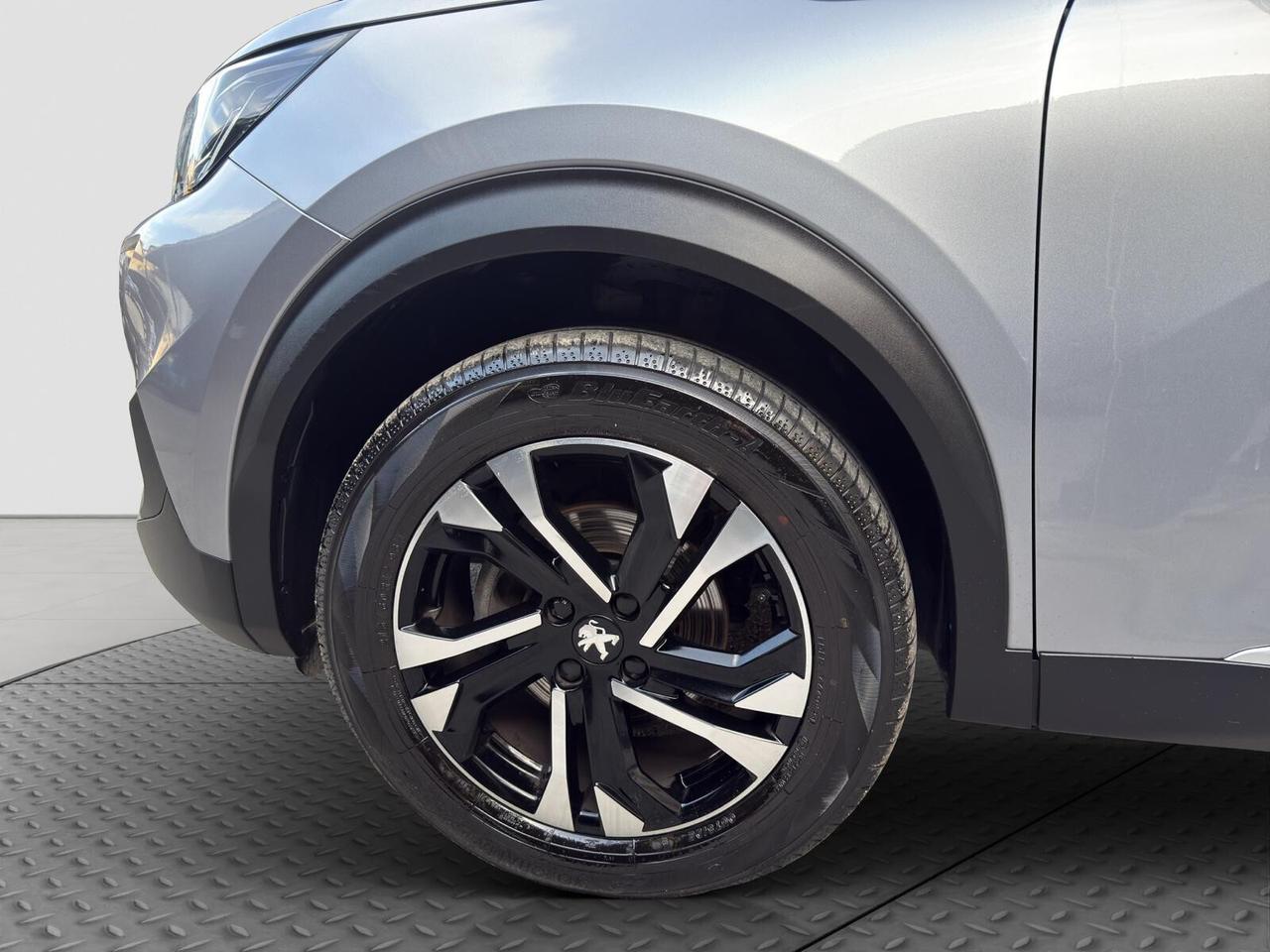 Peugeot 2008 1.2 puretech 100cv Allure Pack 2023