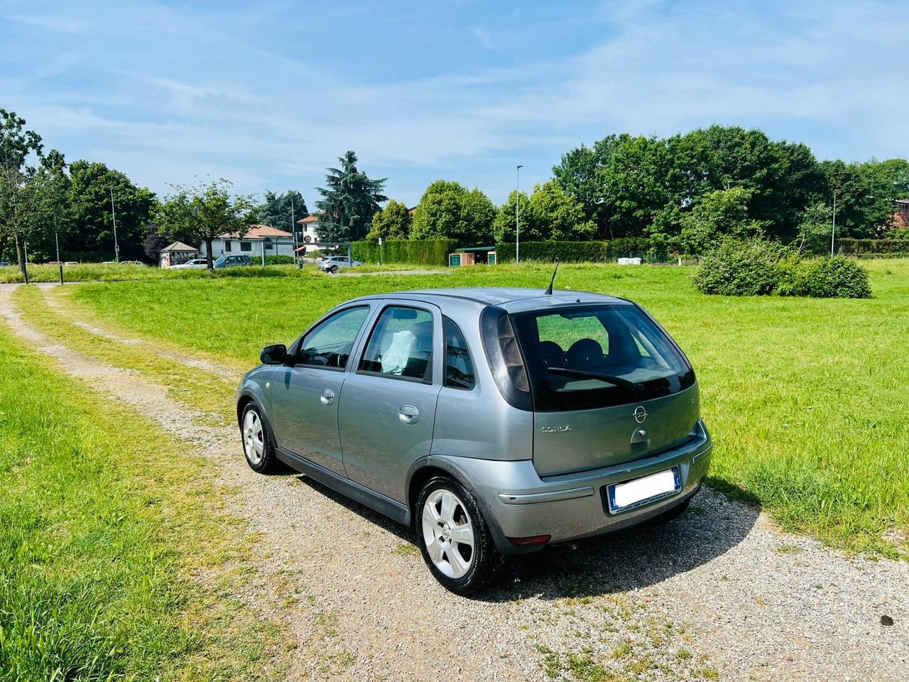 Opel Corsa 1.2 CON 12 MESI DI GARANZIA
