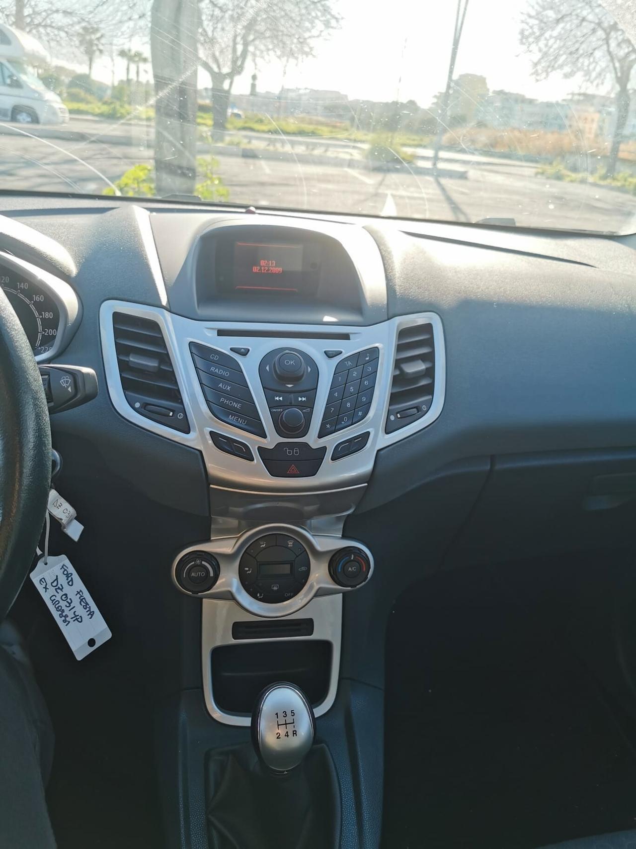 Ford Fiesta 1.4 3P. Bz. GPL Titanium 2009
