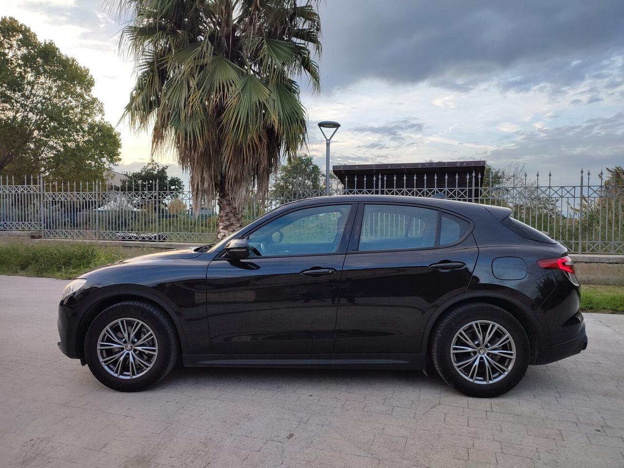 Alfa Romeo Stelvio SUPER TELECAMERA NAVIGATORE 2.2 TURBO DIESEL 160 CV AT8
