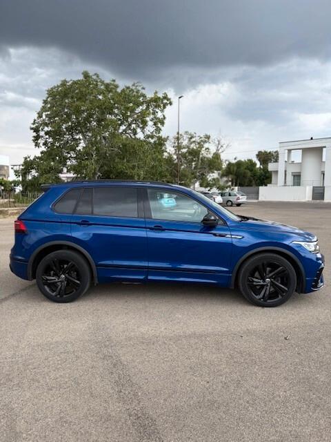 Volkswagen Tiguan 2.0 TDI 150 CV SCR DSG R-Line