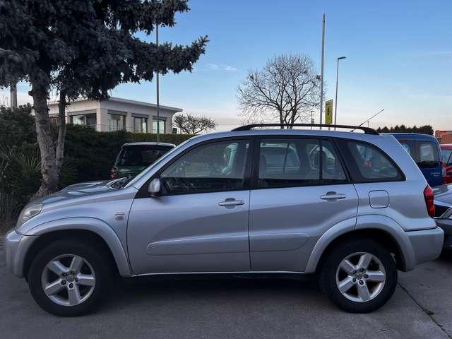 Toyota RAV 4 RAV4 5p 2.0 d-4d 16v Sol FL