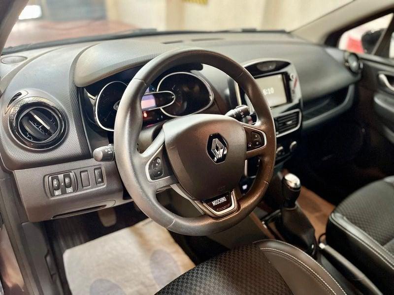 Renault Clio Clio Sporter TCe 12V 90 CV Moschino Zen