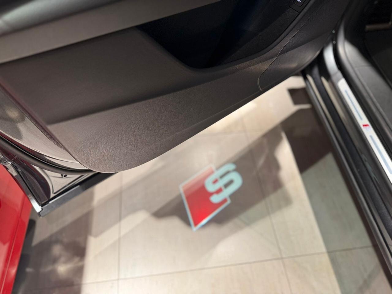 Audi Q8 45 TDI quattro tiptronic Sport
