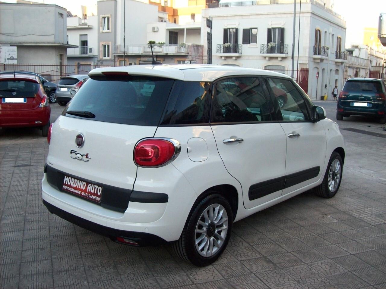 Fiat 500L Pro 1.6 MJT 120CV Lounge Navy (N1)