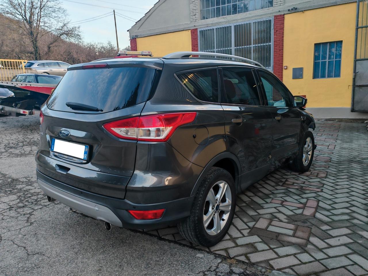 Ford Kuga 2.0 TDCI 120 Incidentata/Sinistrata
