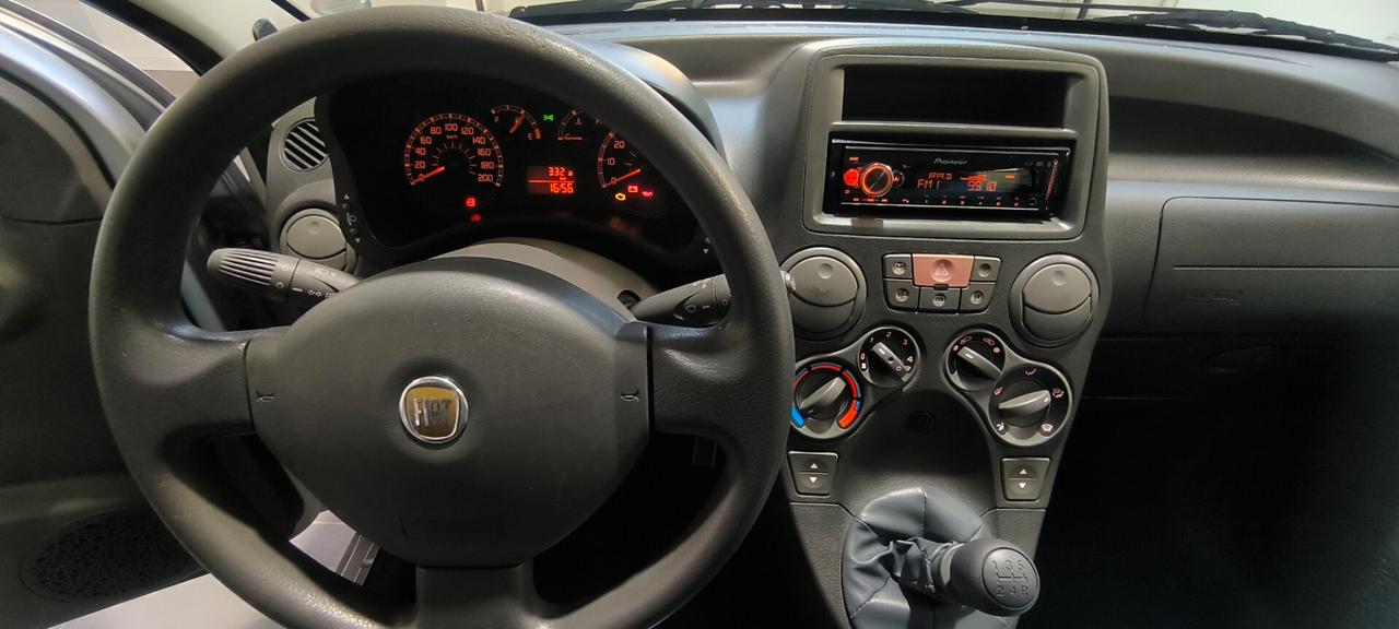 Fiat Panda 1.2 Dynamic 60cv benzina ok neopatentati