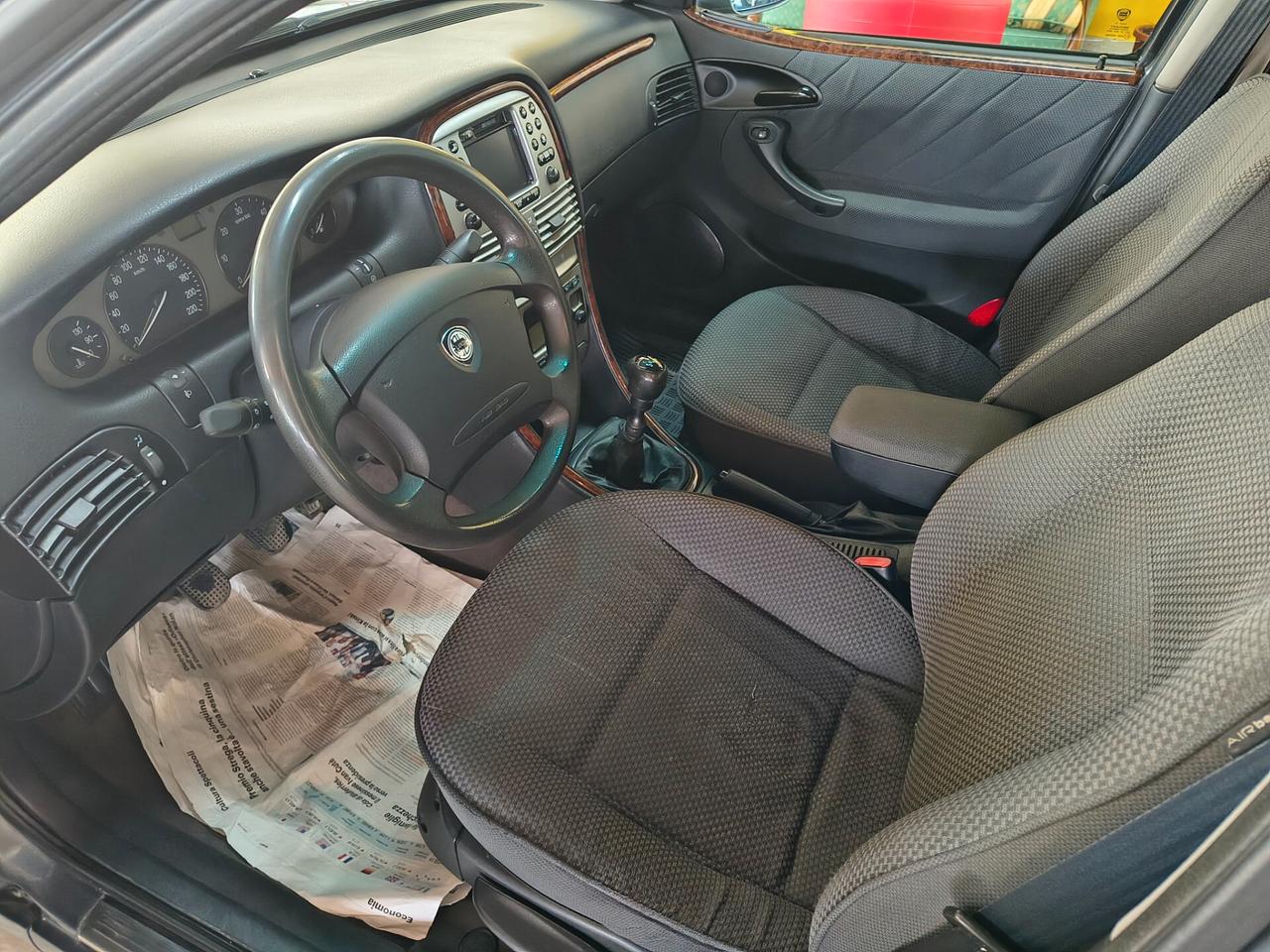 Lancia Lybra 1.9 JTD cat Intensa