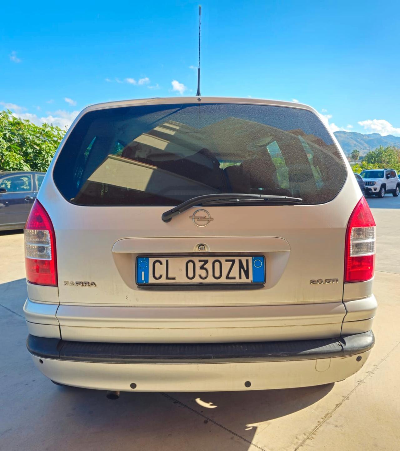 Opel Zafira 2.0 16V DTI cat Elegance