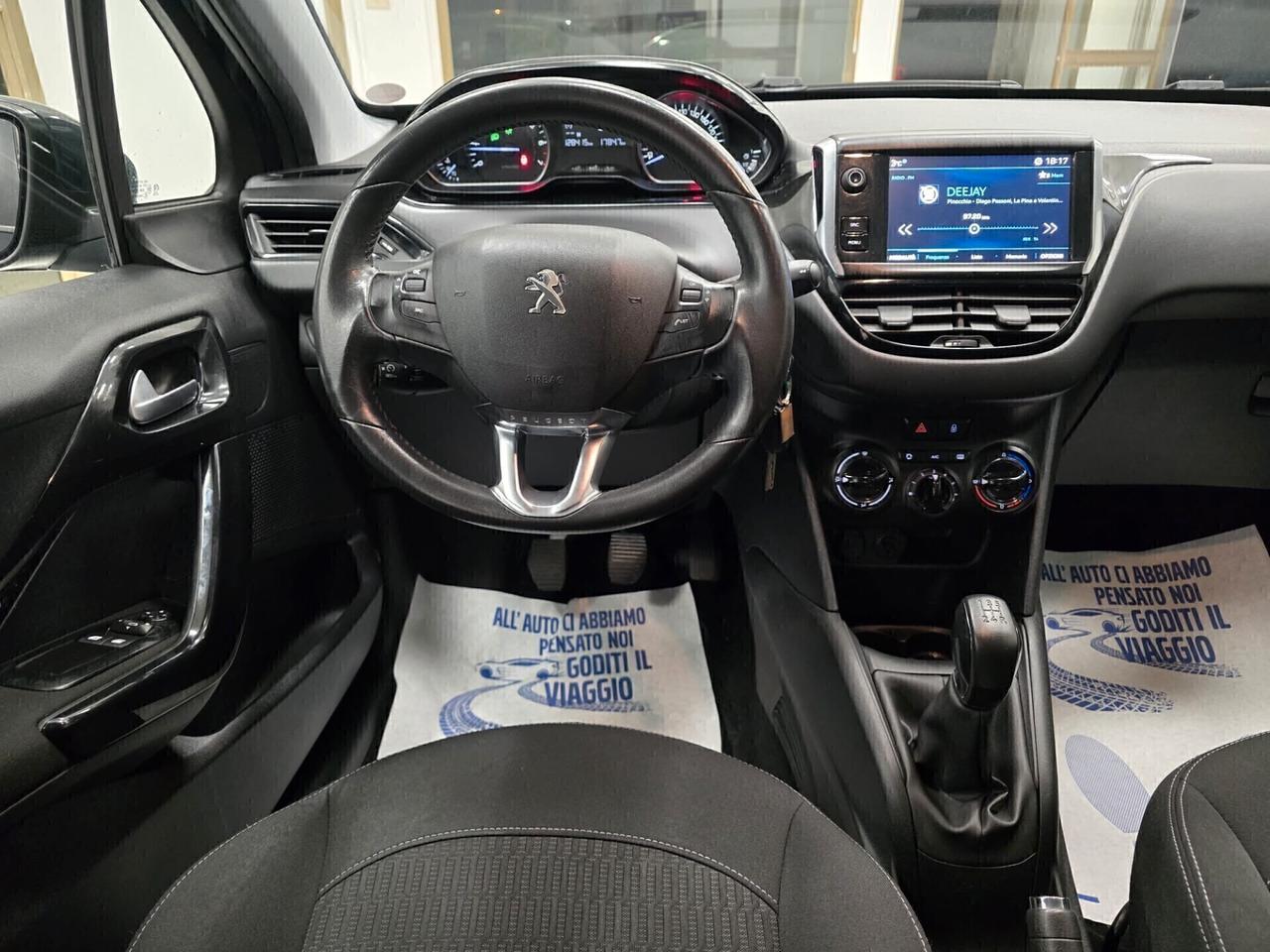 Peugeot 208 PureTech 82 5 porte Active NEOPATENTATI