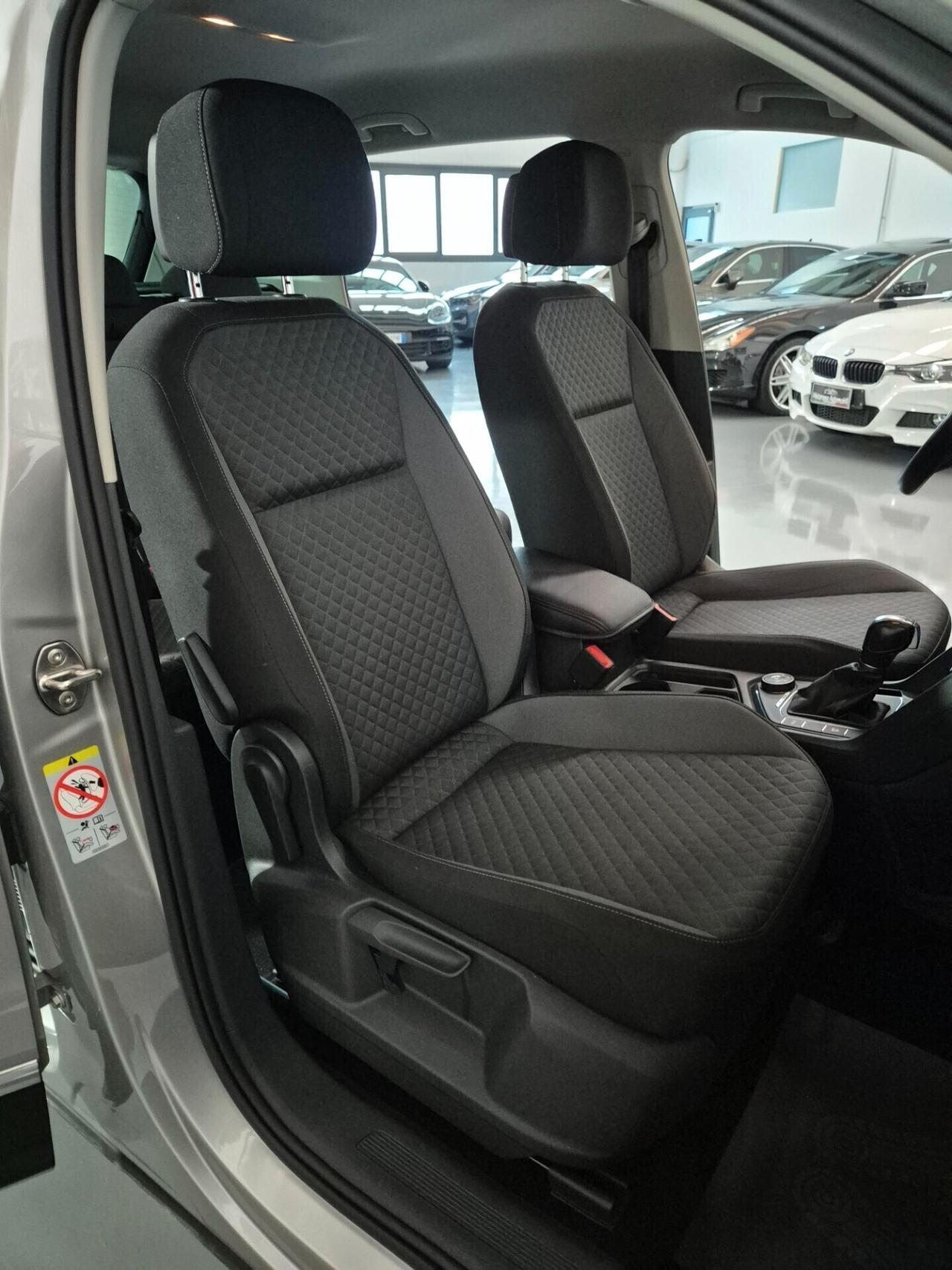 Volkswagen Tiguan 2.0 150cv 4Motion DSG CarPlay RADAR Finanziabile