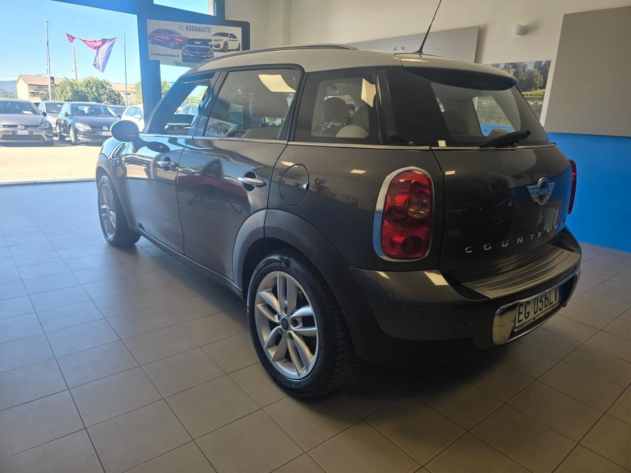 Mini One Countryman 2.0 Cooper D ALL4 Automatica