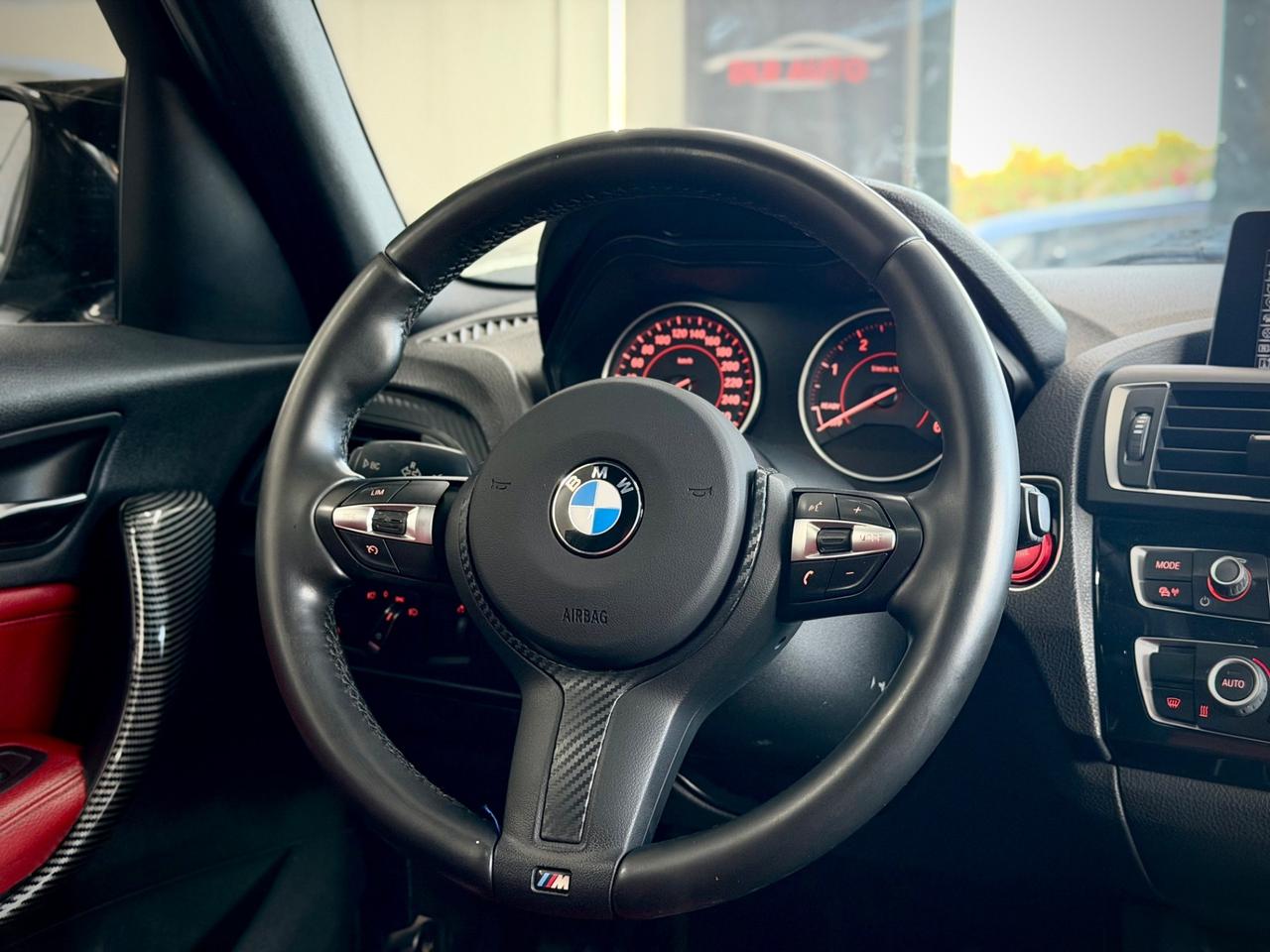 Bmw 118 118d 5p. Msport