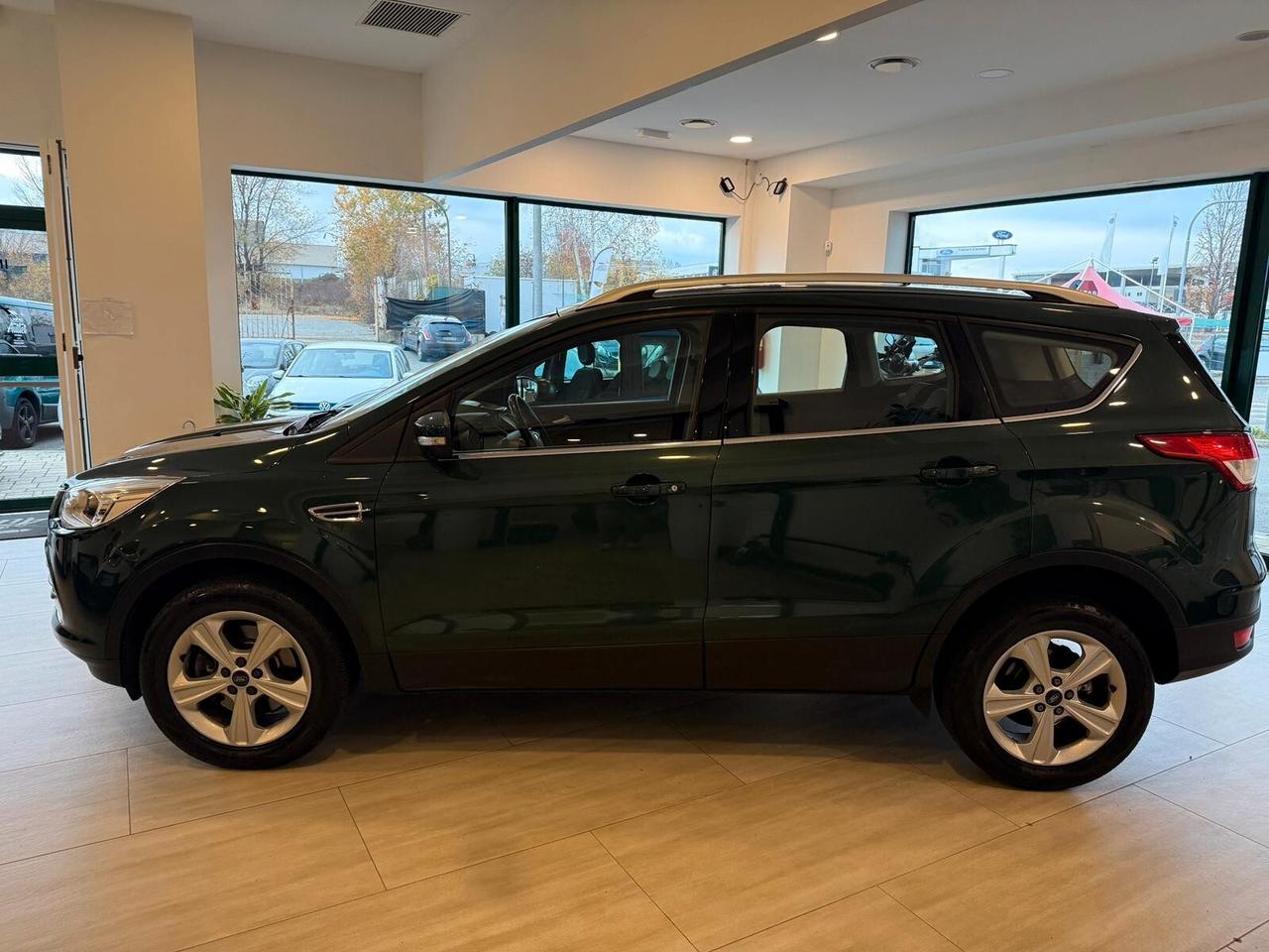 Ford Kuga 2.0 TDCI 120 CV 2WD