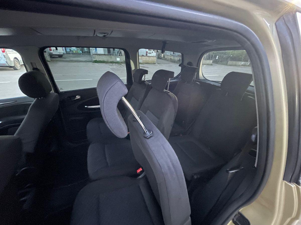 FORD - Galaxy - 2.0 TDCi 140CV Ghia DPF