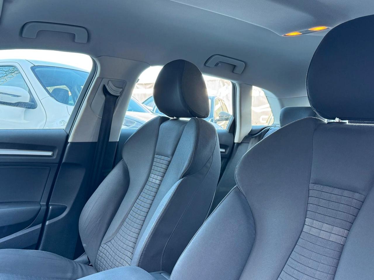 AUDI A3 1.6 TDI 110CV S TRONIC AMBITION NAVI KM156000