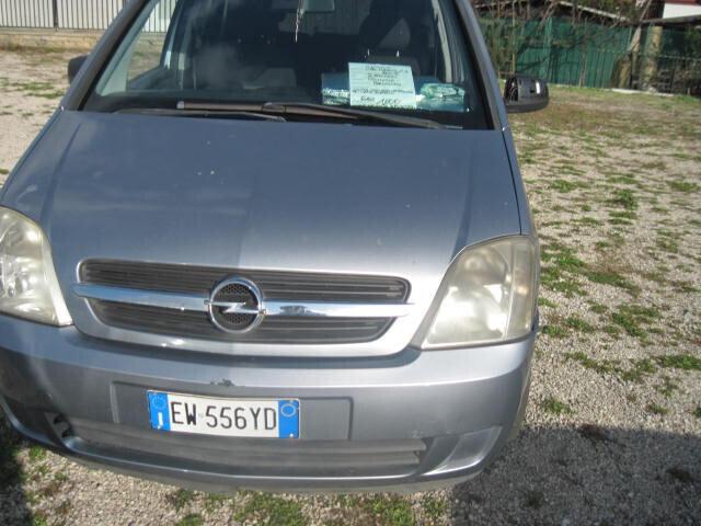 MERIVA 1.4 BENZINA 90 CV NEOPATENTATI SCONTO IN SEDE
