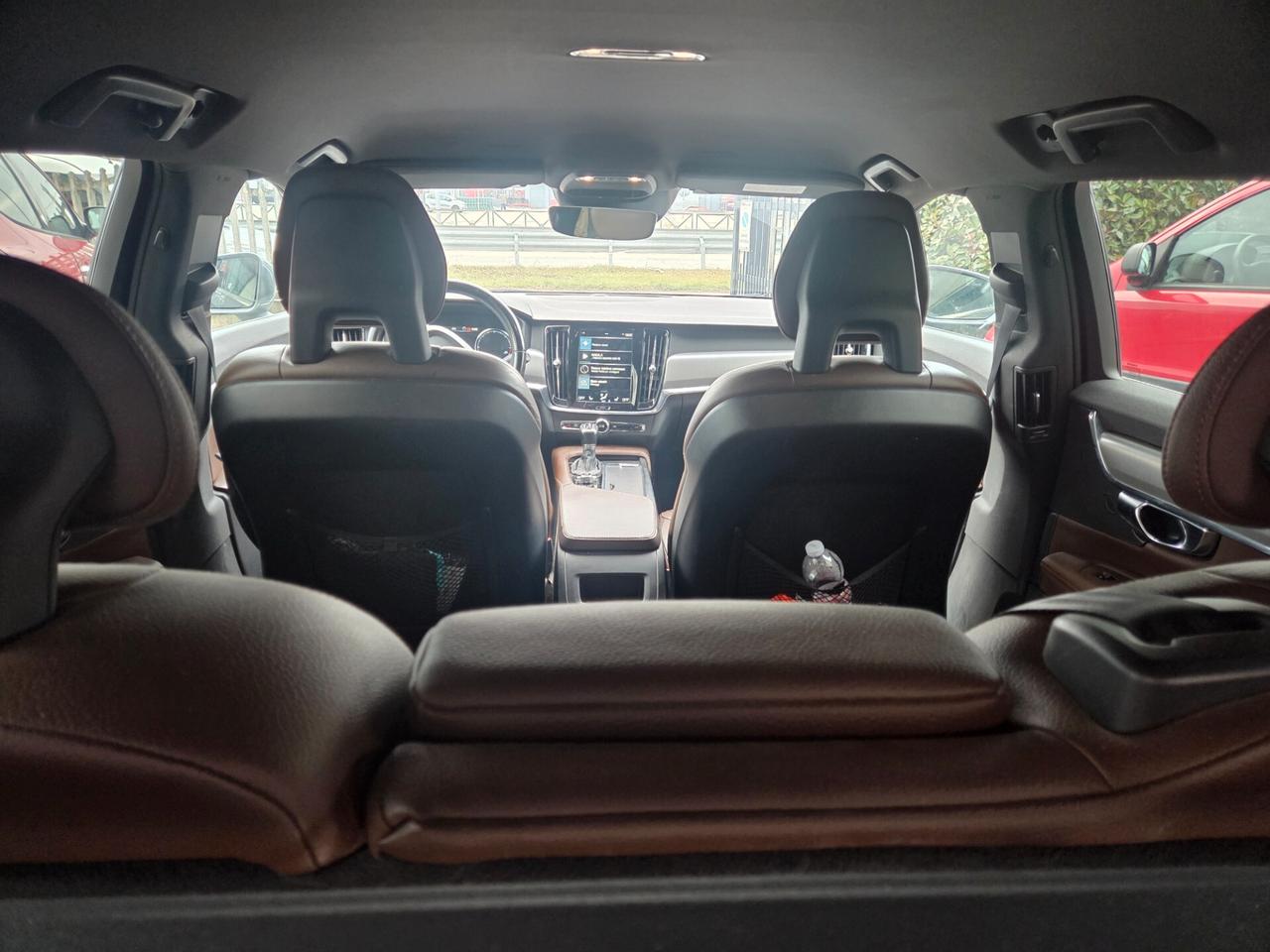 Volvo V90 D4 Inscription