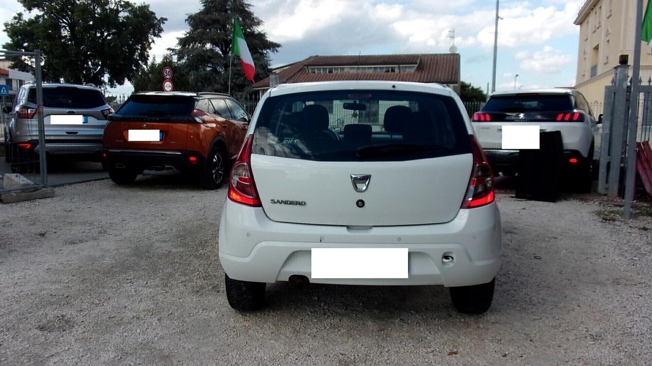 Dacia Sandero 1.2 16V GPL 75CV Story