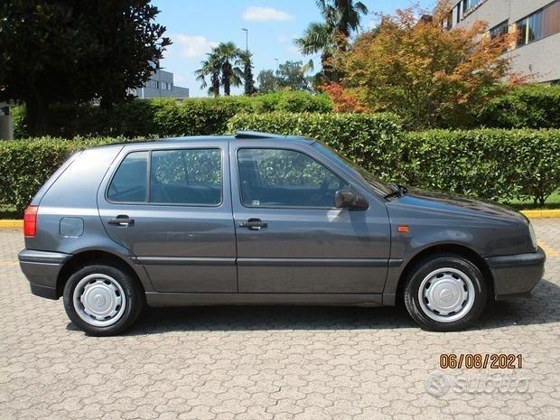 Volkswagen Golf 1.8/90 CV cat 5 porte GL