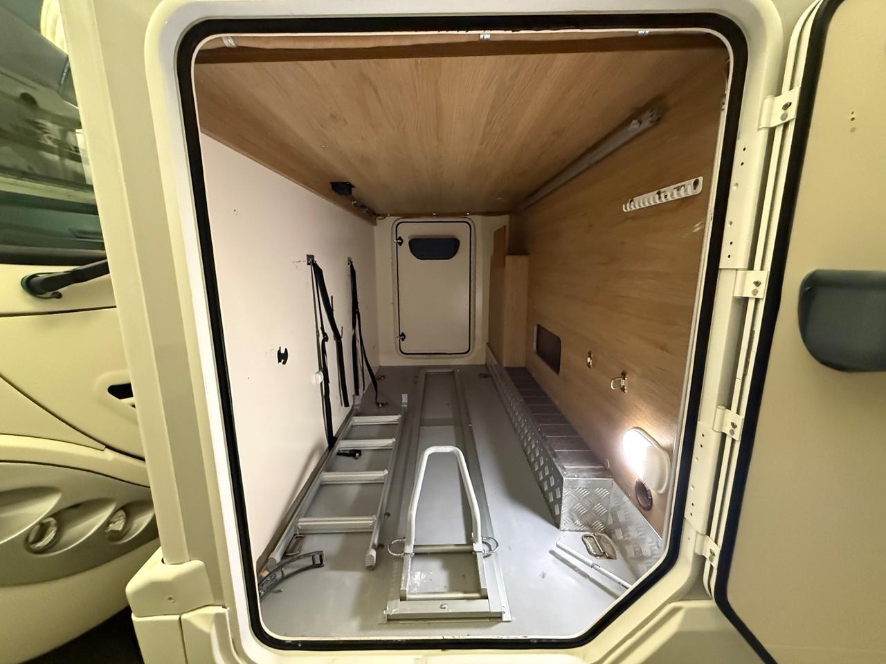 ROLLER TEAM ZEFFIRO 285 XT 6.99 5 POSTI OMOLOGATI