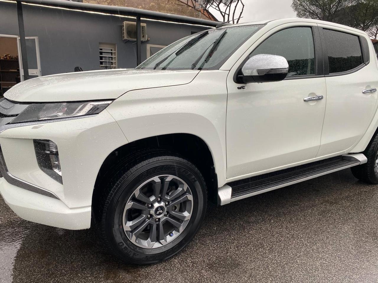 Mitsubishi L200 2.3 D Double Cab 4x4 Hurricane aut.