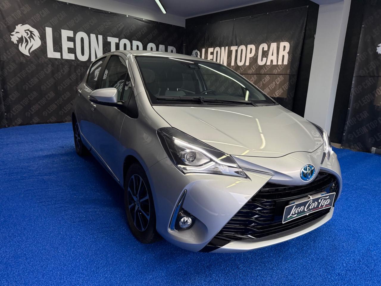 Toyota Yaris benzina hybrida Automatico km 18 mila garanzia 2028