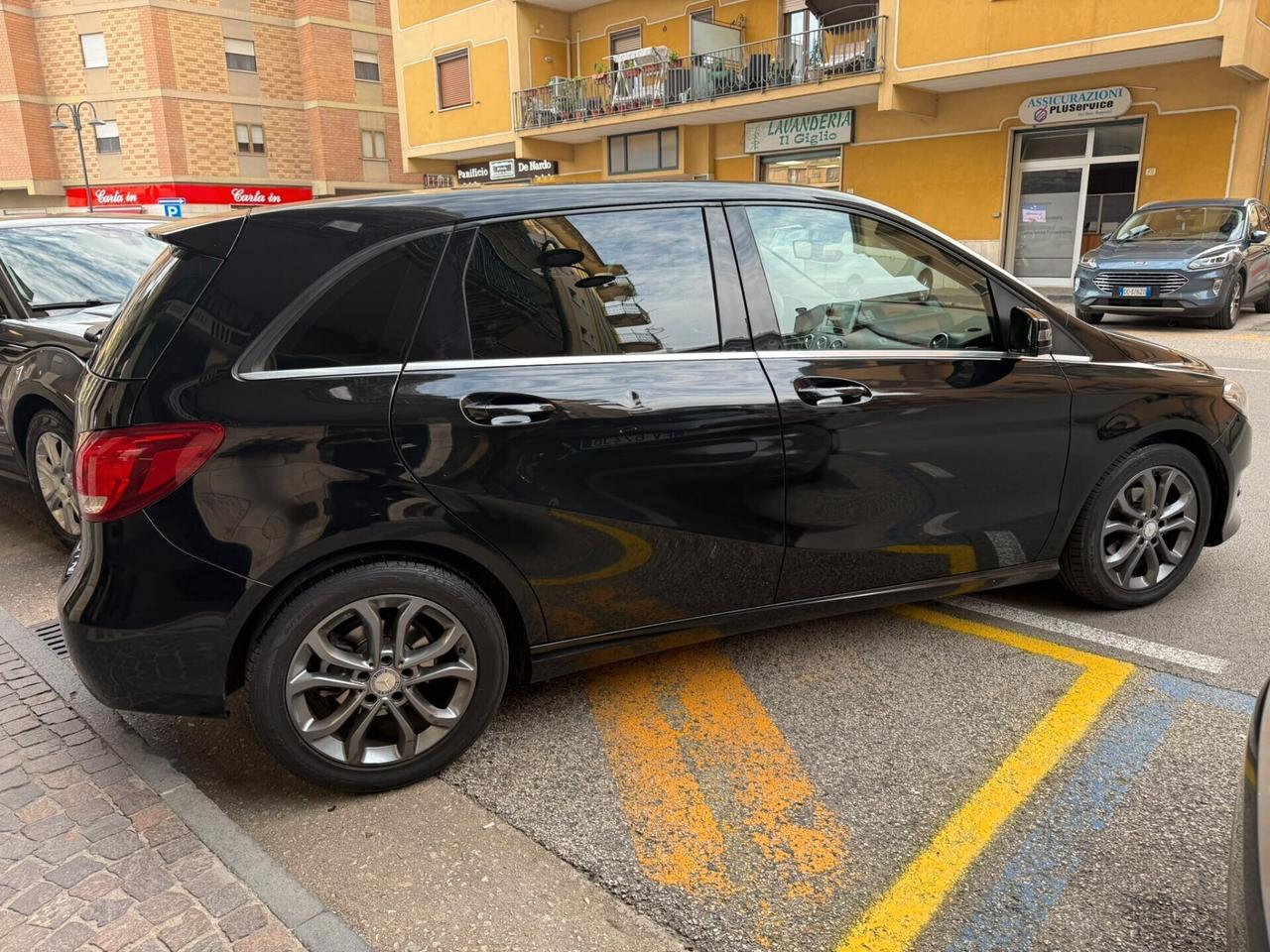 Mercedes-benz B 180D 1.5 CDI Premium